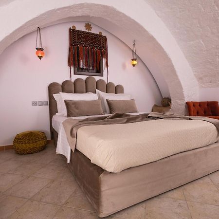 April Luxury Suites (Adults Only) Rhodes City Exterior foto